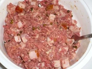 Rezept: Rouladen vom Spitzkohl mit Hackfleisch und Kasselerwürfeln Bild Nr. 9 Rouladen vom Spitzkohl mit Hackfleisch und Kasselerwürfeln - Rezept - Bild Nr. 9