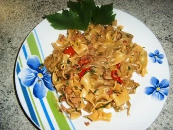 Kräuter- Tomaten - Bandnudeln - Rezept