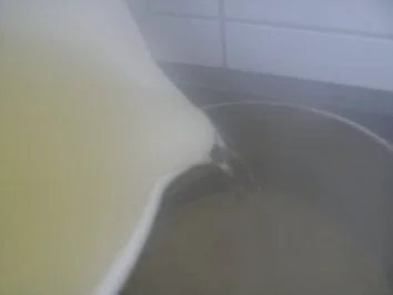 Rezept: Blumenkohl mit Holländischer Soße ( Ein altes DDR Rezept ) und Bild Nr. 12 Blumenkohl mit Holländischer Soße ( Ein altes DDR Rezept ) und - Rezept - Bild Nr. 12