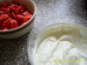 Erdbeerboden - Rezept - Bild Nr. 4