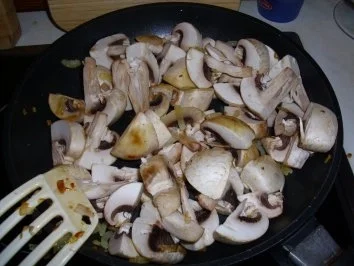 Rezept: Meine schnelle Pilzpfanne Bild Nr. 3 Meine schnelle Pilzpfanne - Rezept - Bild Nr. 3