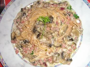 Taglioline al Barola mit Champignons - Rezept - Bild Nr. 7