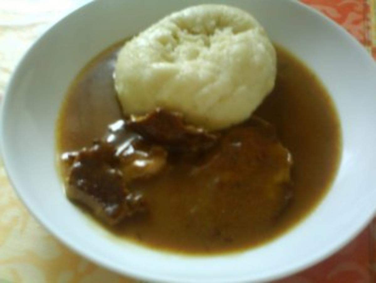 Bilder für Sauerbraten mit Hefekloß - Rezept