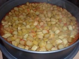 Torte: Rhabarber-Creme-Torte - Rezept - Bild Nr. 3