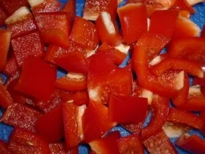 Rezept: Currykraut-Pfannkuchen mit knackiger Gemüsefüllung und Tete de Moine-Locken Bild Nr. 4 Currykraut-Pfannkuchen mit knackiger Gemüsefüllung und Tete de Moine-Locken - Rezept - Bild Nr. 4