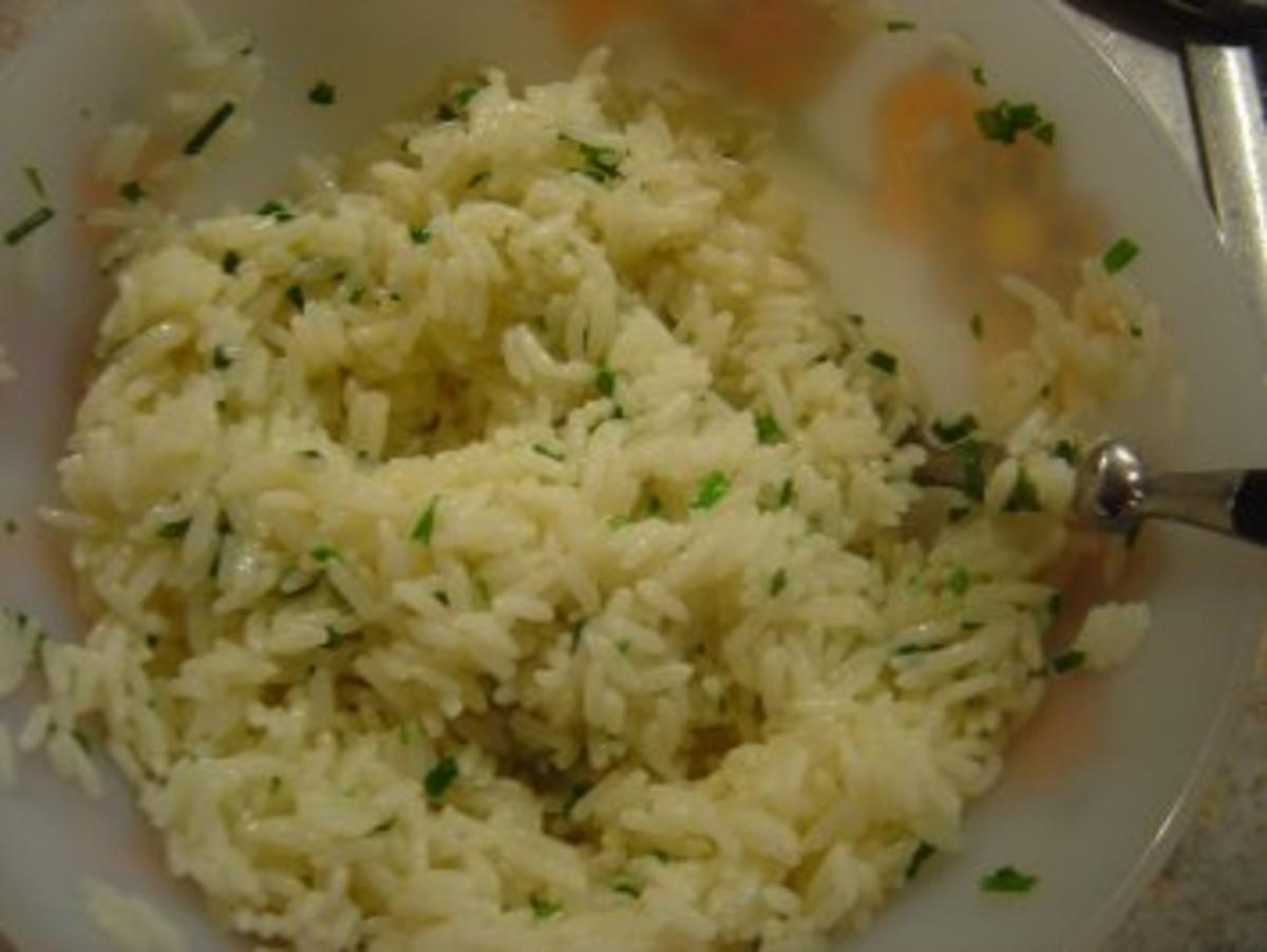 Geschnetzeltes mit Lauchzwiebeln und Kräuter-Butter-Reis - Rezept - Bild Nr. 8