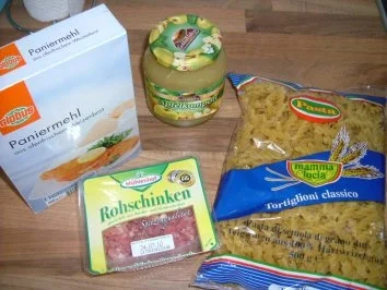 Rezept: Nudeln mit knusprigen Paniermehl und Speck Bild Nr. 2 Nudeln mit knusprigen Paniermehl und Speck - Rezept - Bild Nr. 2