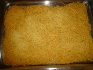 KATAIFI MIT CREME UND SAHNE (  GRIECHISCHER DESSERT ) - Rezept - Bild Nr. 3