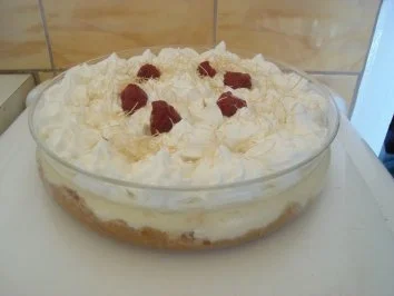 KATAIFI MIT CREME UND SAHNE (  GRIECHISCHER DESSERT ) - Rezept