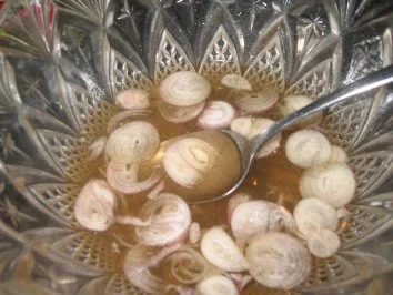 Salat: Käsesalat...pikant...würzig - Rezept - Bild Nr. 4