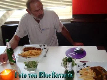 Wurstküche: Brigittes Currywurst 1 - Rezept - Bild Nr. 2