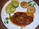 Osso buco alla Toscana mit Kartoffel-Kräuter-Muffins und Zucchinigemüse - Rezept