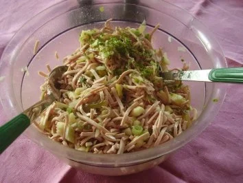 Wurstsalat mit Äpfeln - Rezept