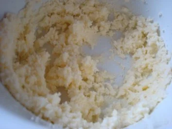 Rezept: Kirschkuchen Bild Nr. 2 Kirschkuchen - Rezept - Bild Nr. 2