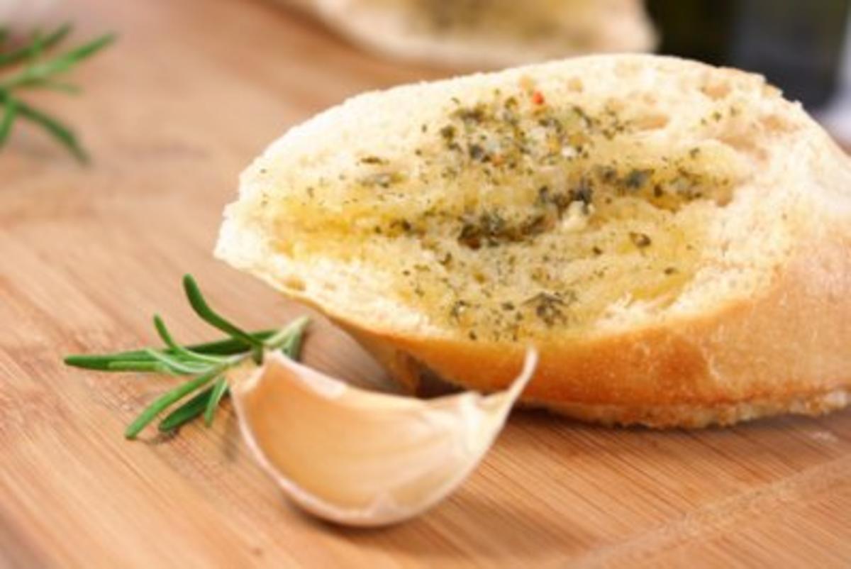 Piri-Piri Butter mit Knoblauch - auf portugiesisch "Manteiga com Alho-Piri-Piri" - Rezept