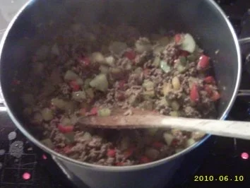 Hackreistopf mit Gurke - Rezept - Bild Nr. 3