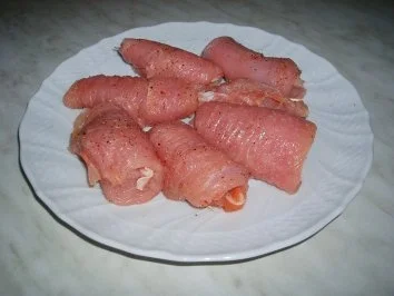 Rezept: Putenröllchen Bild Nr. 2 Putenröllchen - Rezept - Bild Nr. 2