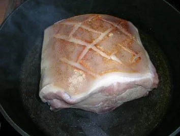 Spanferkelrücken an Frühlingsgemüse mit leckerer Biersauce  - eine kleine Leckerei - - Rezept - Bild Nr. 5