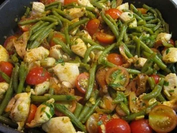 Rezept: Hähnchenschmorpfanne à la Provence Bild Nr. 4 Hähnchenschmorpfanne à la Provence - Rezept - Bild Nr. 4