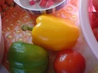 Rezept: Reste-Reste-Schicht-Salat Bild Nr. 7 Reste-Reste-Schicht-Salat - Rezept - Bild Nr. 7