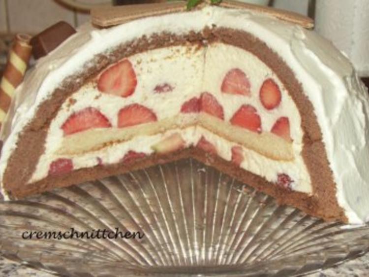 Erdbeer - Kuppel - Torte - Rezept mit Bild - kochbar.de