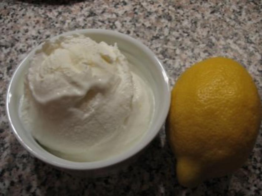 Buttermilch-Zitronen-Eis - Rezept mit Bild - kochbar.de