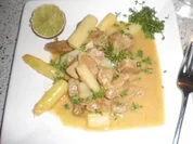 Kalbsragout mit Spargel  in Safransoße - Rezept