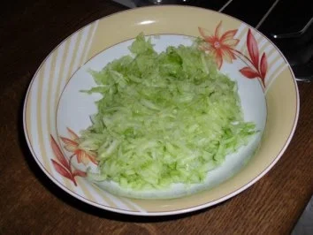 Rezept: Tzatziki mit Minze Bild Nr. 2 Tzatziki mit Minze - Rezept - Bild Nr. 2