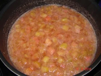 Rezept: Kuchen + Torten : Saftiger Rhabarberkuchen Bild Nr. 3 Kuchen + Torten : Saftiger Rhabarberkuchen - Rezept - Bild Nr. 3