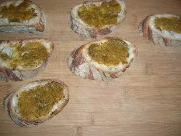 Knoblauch-Garnelen auf Röstbrot - ein kleiner Gruß für  Anne (romantica) - Rezept - Bild Nr. 6