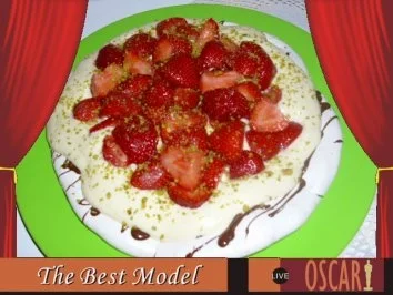 Erdbeer-Pavlova mit Vanillequark - Rezept - Bild Nr. 2