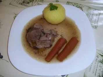 Rezept: Paprika-Kräuterrollbraten Paprika-Kräuterrollbraten - Rezept