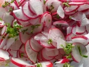 Einfacher Radieschensalat - Rezept