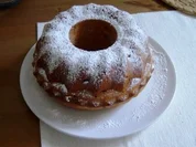 Gugelhupf mit Rosinen - Rezept