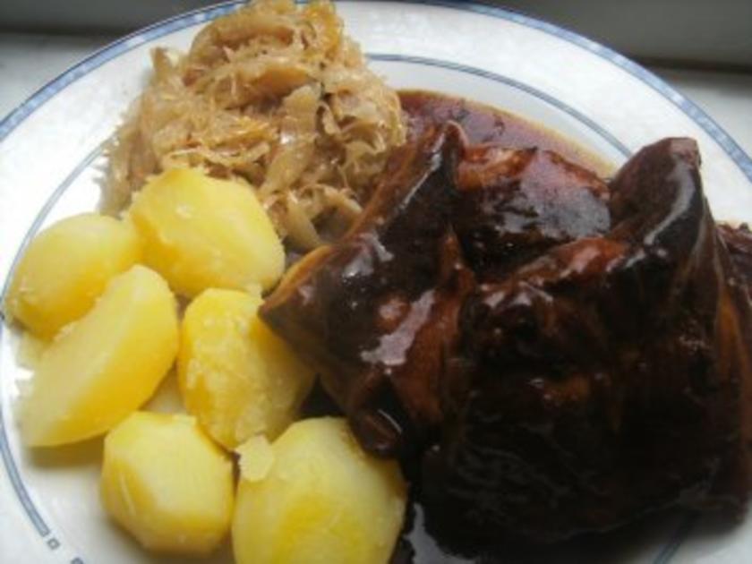 Geschmorte Rippchen in Honig-Marinade und Sauerkraut vom Faß - Rezept ...