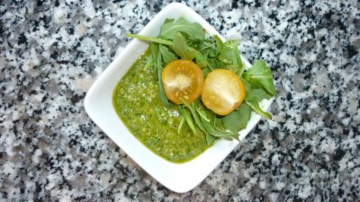 Bilder für Ruccola-Walnuss-Pesto - Rezept