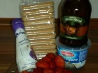 Rezept: Erdbeer-Tiramisu Bild Nr. 3 Erdbeer-Tiramisu - Rezept - Bild Nr. 3