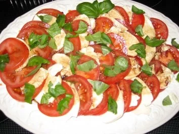 Tomate-Mozarella-Platte - Rezept
