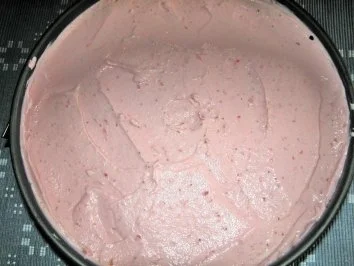 Rezept: Italienische Erdbeercremetorte Bild Nr. 5 Italienische Erdbeercremetorte - Rezept - Bild Nr. 5