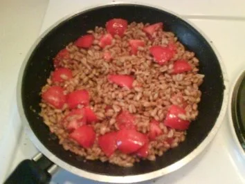 Rezept: Gemüse: Grünkernpfanne mit Tomaten Bild Nr. 5 Gemüse: Grünkernpfanne mit Tomaten - Rezept - Bild Nr. 5