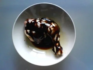 Geflügel: Hähnchenschenkel mit Zitrone-Basilikum-Nudeln - Rezept - Bild Nr. 5