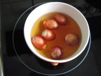 Süßsaure Zwiebelchen - Rezept