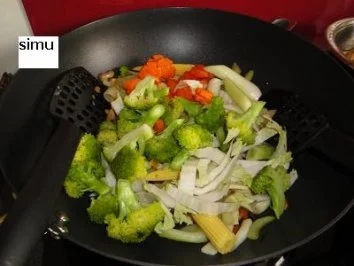 Rezept: Chinapfanne Bild Nr. 4 Chinapfanne - Rezept - Bild Nr. 4