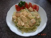 Fisch : Lachs in Sahneauce mit Tagliatelle - Rezept