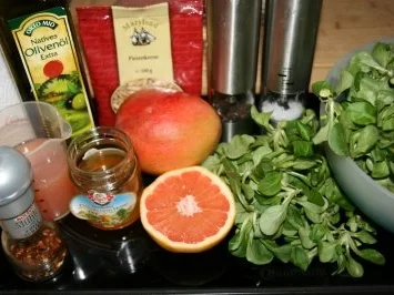 Rezept: Salat: fruchtiger Mango-Feldsalat Bild Nr. 2 Salat: fruchtiger Mango-Feldsalat - Rezept - Bild Nr. 2