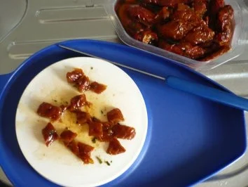 Rezept: Nudelsalat mit Speck und Tomaten Bild Nr. 4 Nudelsalat mit Speck und Tomaten - Rezept - Bild Nr. 4