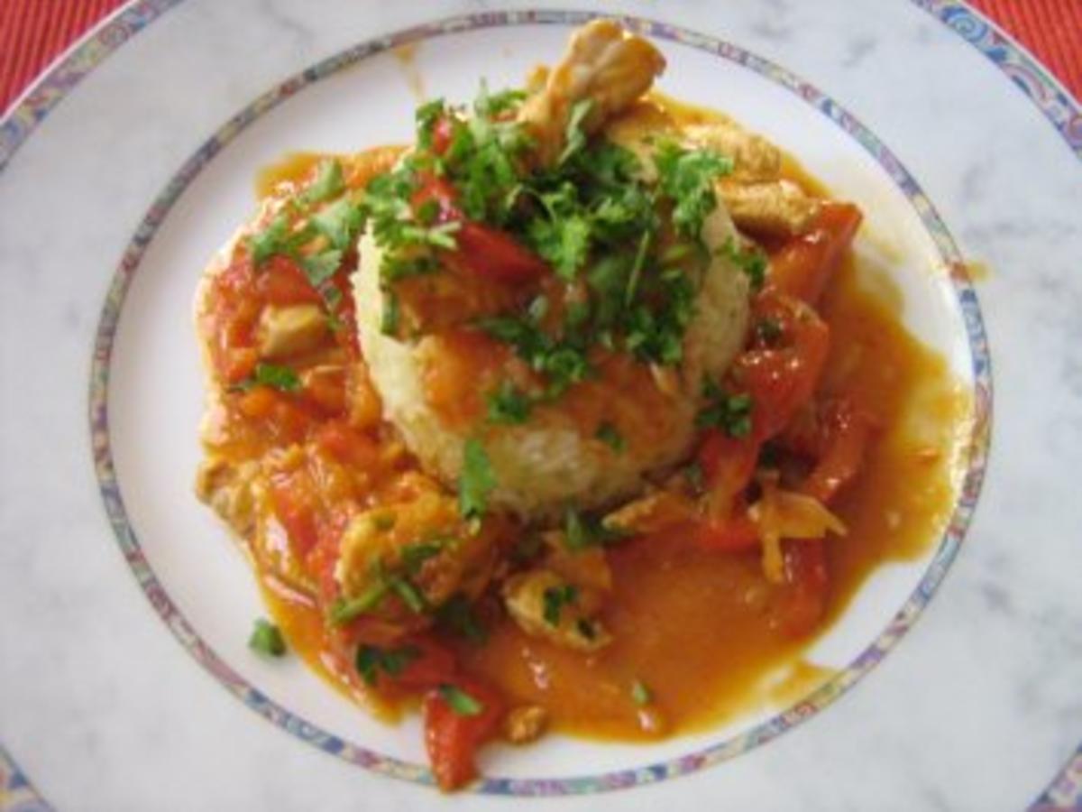 Paprika Puten Geschnetzeltes an Basmatireis - einfach - 79 kcal/100g