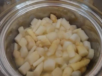 Erdbeer-Spargel-Salat - Rezept - Bild Nr. 2