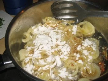 Fleisch: Corned Beef an lecker Zwiebelsosse - Rezept - Bild Nr. 4