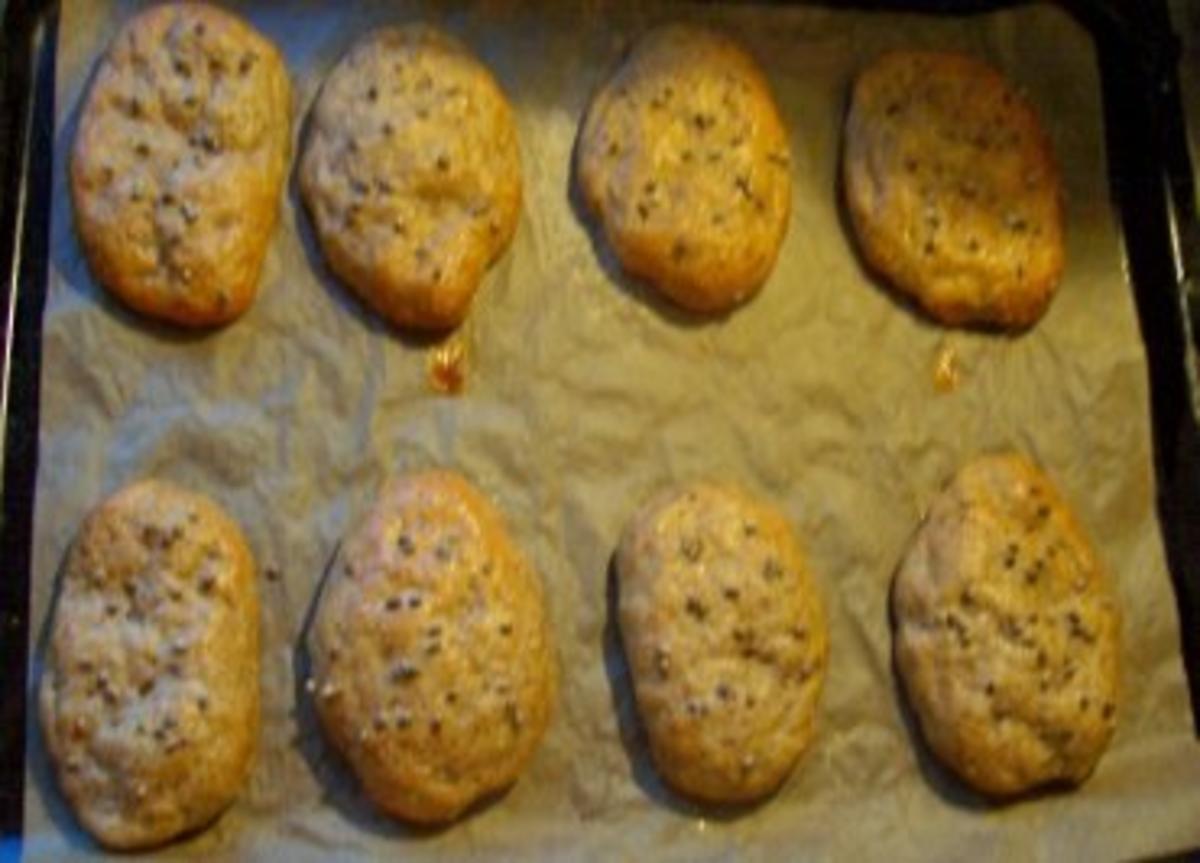 Bilder für Backen: Hanf-Dinkel-Quark-Brötchen - Rezept